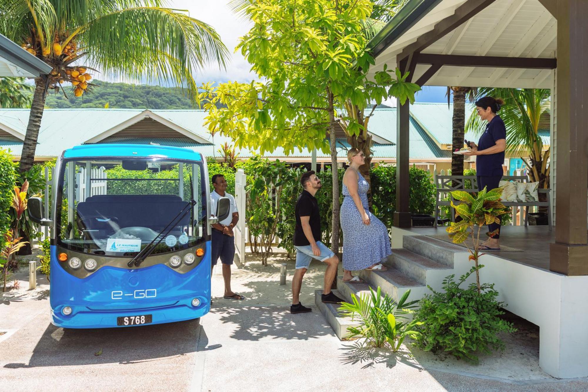Le Nautique Waterfront Hotel La Digue Dış mekan fotoğraf