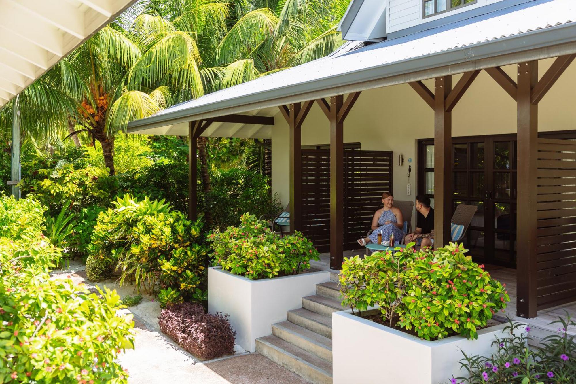 Le Nautique Waterfront Hotel La Digue Dış mekan fotoğraf