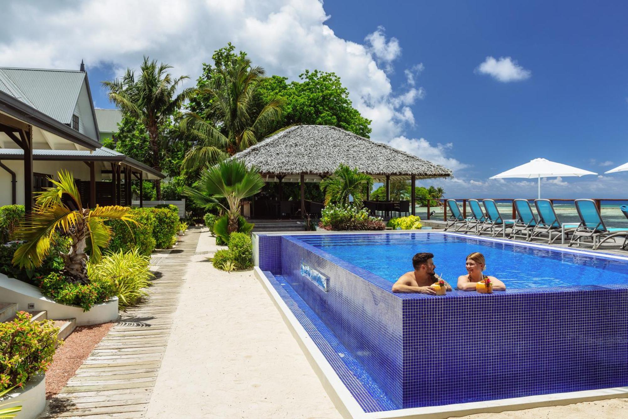 Le Nautique Waterfront Hotel La Digue Dış mekan fotoğraf