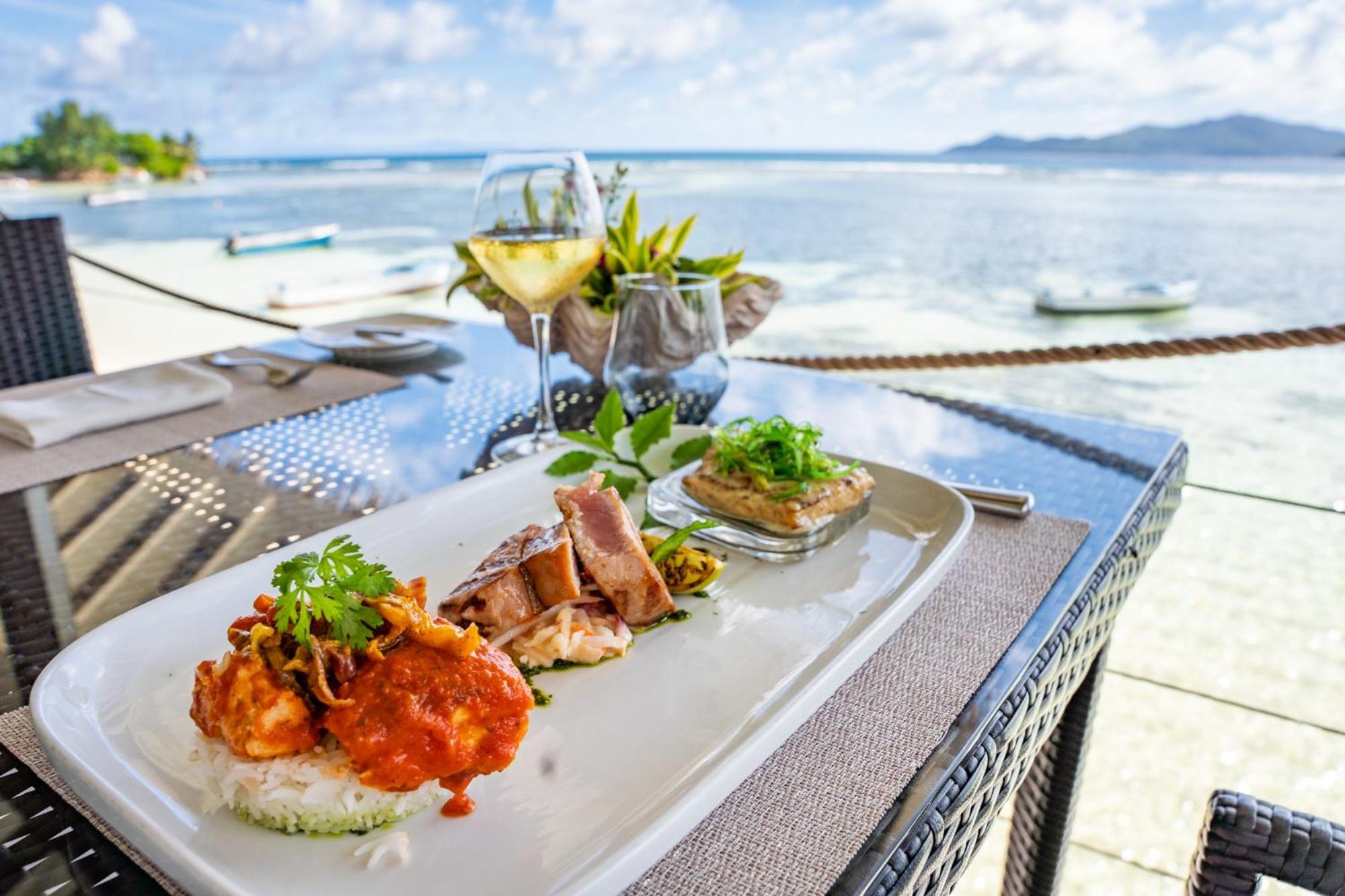 Le Nautique Waterfront Hotel La Digue Dış mekan fotoğraf